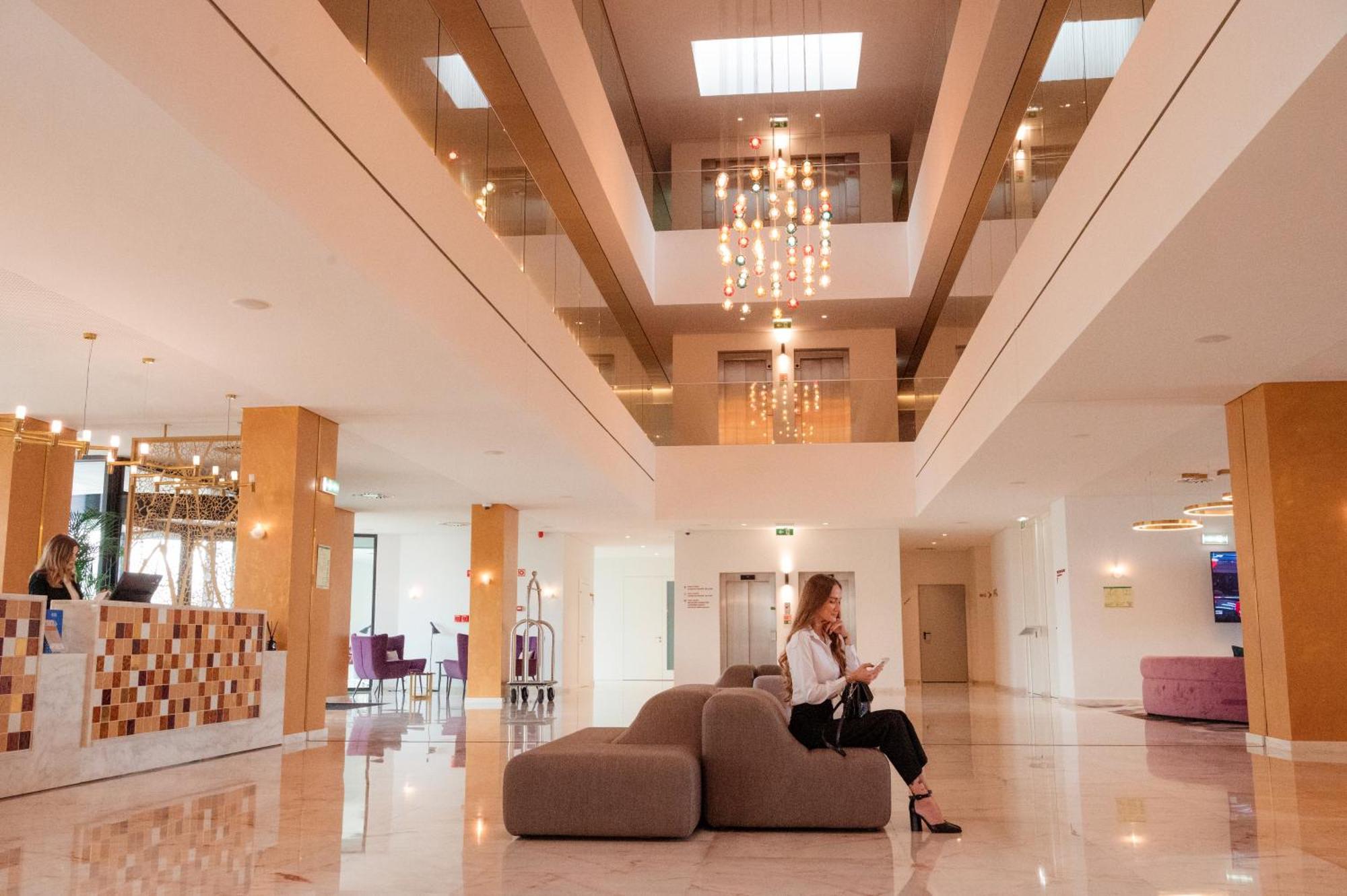 Sea View Business&leisure 4* Sines